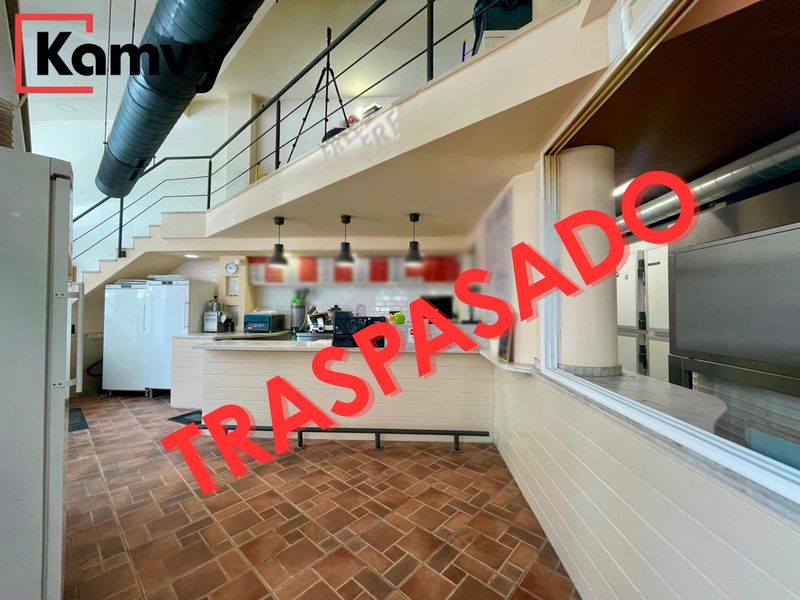 Tienda en traspaso Barcelona. Ref: 1858. Kamvy