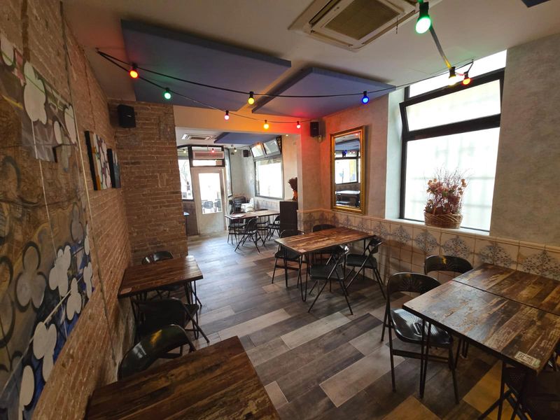 Restaurante en traspaso Barcelona. Ref: 1944. Kamvy