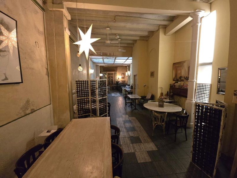 Restaurante en traspaso Barcelona. Ref: 1953. Kamvy