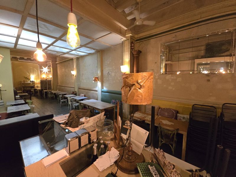 Restaurante en traspaso Barcelona. Ref: 1953. Kamvy