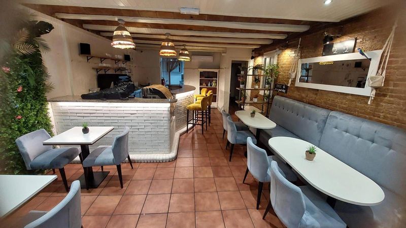 Bar en traspaso Barcelona. Ref: 1976. Kamvy