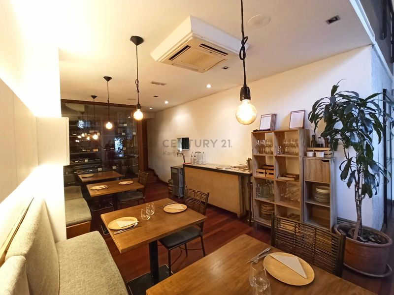 Restaurante en traspaso Barcelona. Ref: 1988. Kamvy