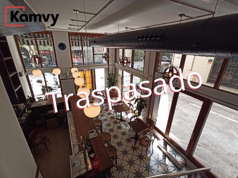 Bar en traspàs Barcelona. Ref: 2040. Kamvy
