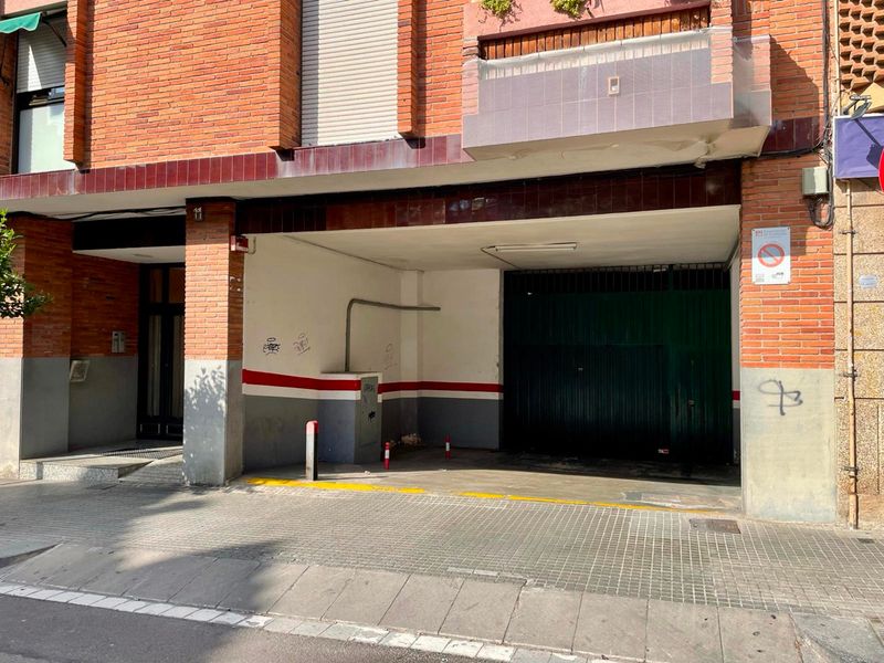 Garatge en venda Cornellà de Llobregat, Barcelona. Ref: 2068. Kamvy