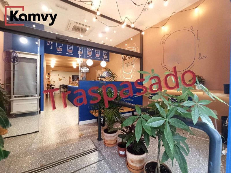 Cafetería en traspaso Barcelona. Ref: 2097. Kamvy