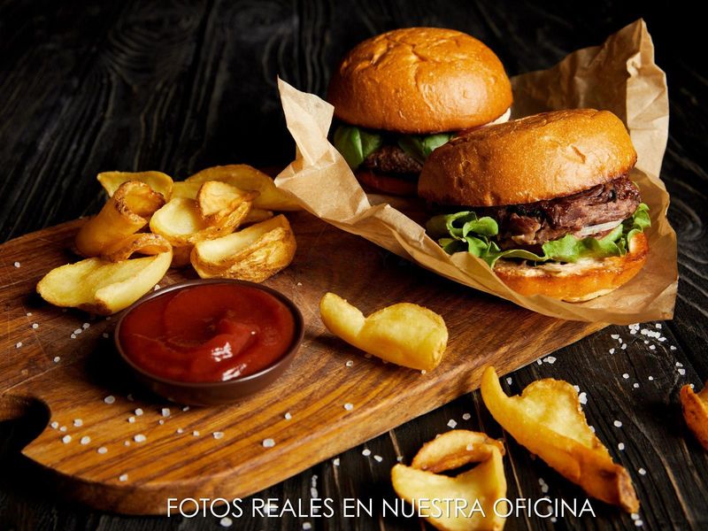 Restaurante en traspaso Barcelona. Ref: 2175. Kamvy