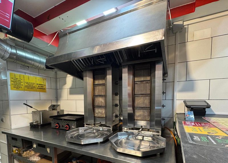 Botiga en traspàs Barcelona. Ref: 2201. Kamvy