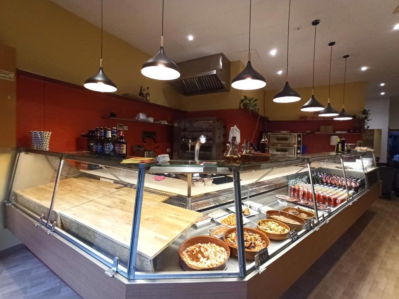 Restaurante en traspaso Barcelona. Ref: 2203. Kamvy