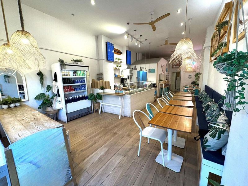 Restaurant en traspàs Barcelona. Ref: 2221. Kamvy