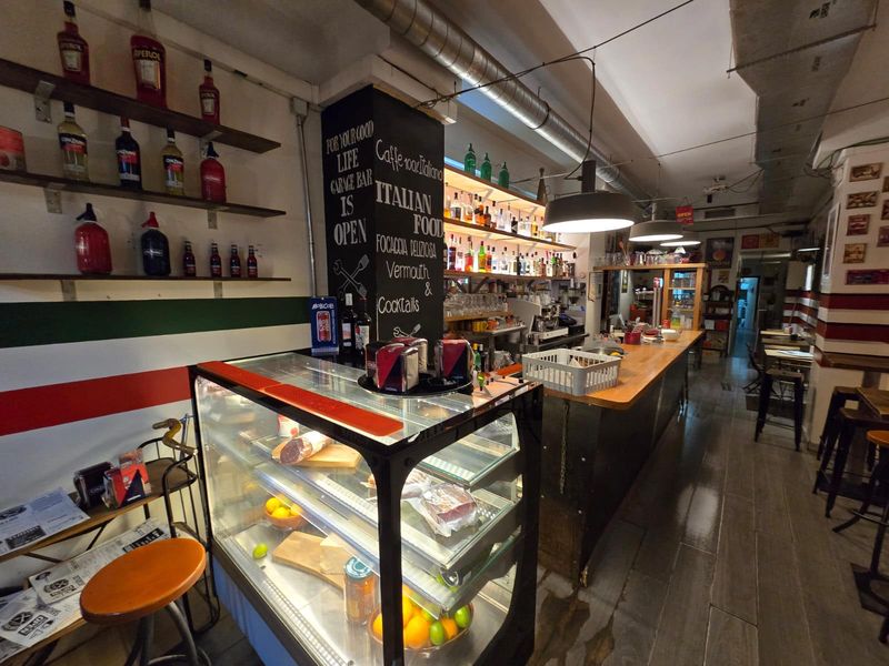 Restaurant en traspàs Barcelona. Ref: 2224. Kamvy