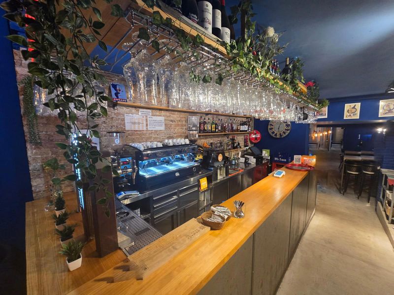 Restaurant en traspàs Barcelona. Ref: 2253. Kamvy