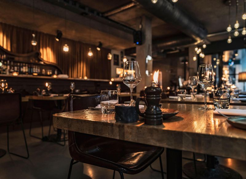 Restaurant en traspàs Barcelona. Ref: 2254. Kamvy