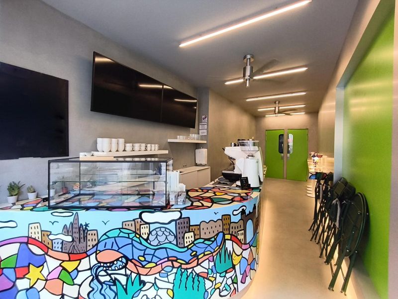 Bar en traspaso Barcelona. Ref: 2270. Kamvy