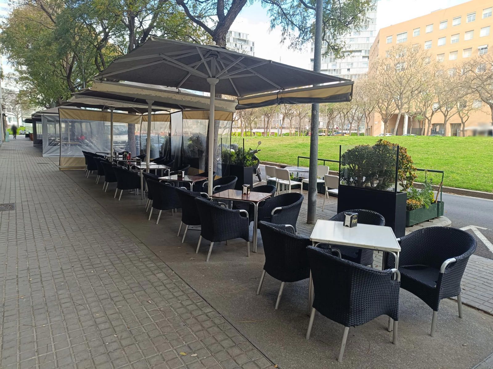 Traspaso restaurante C3 con gran terraza cerca de la playa en Diagonal Mar - Foto 12