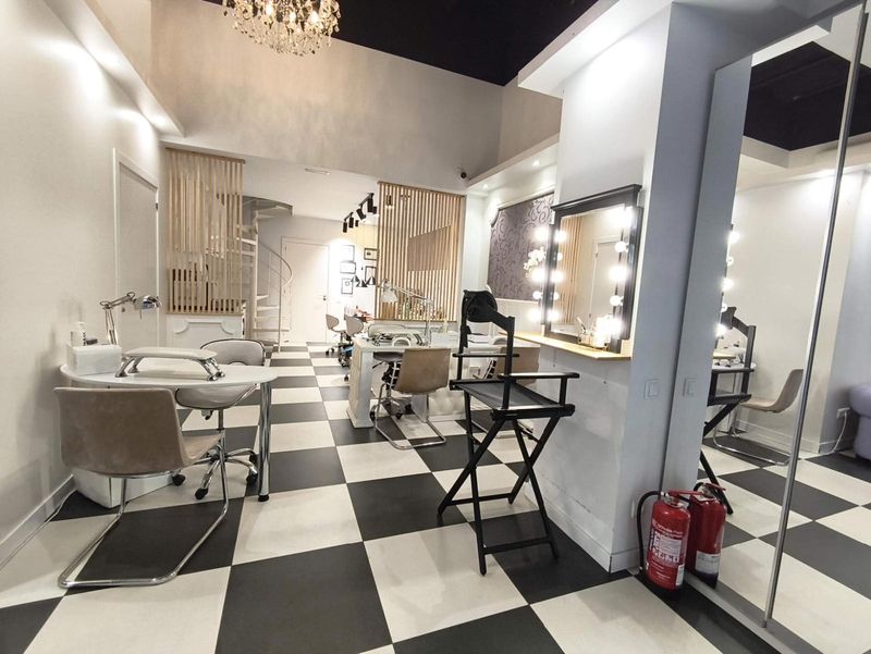 Local Comercial en traspaso Barcelona. Ref: 2325. Kamvy