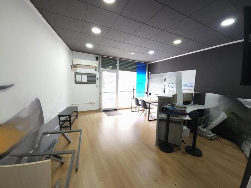 Comercial Premise for sale Sant Joan Despi, Barcelona. Ref: 2374. Kamvy