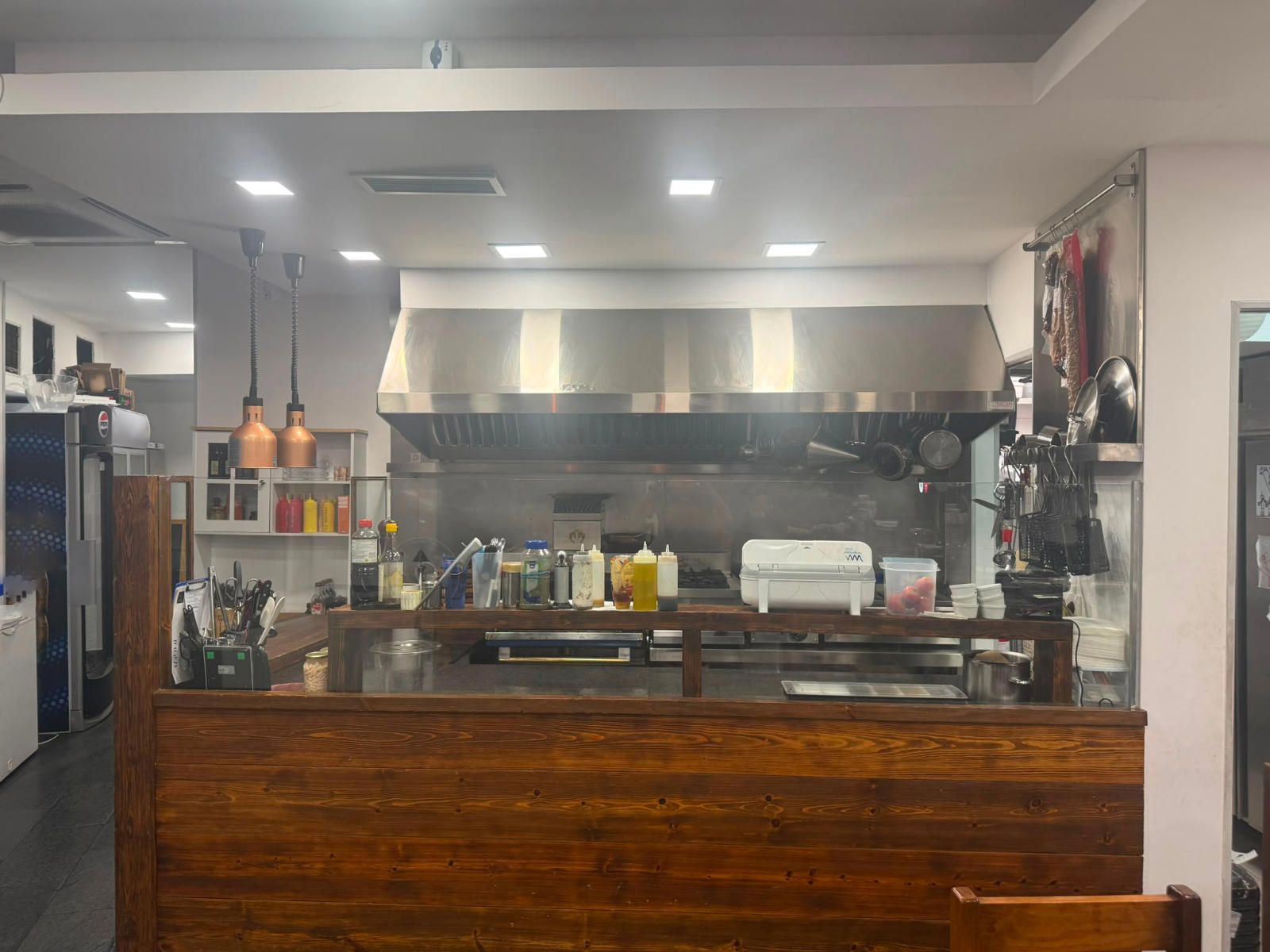 Interesting restaurant available for lease transfer in Granollers, Barcelona. - Foto 18