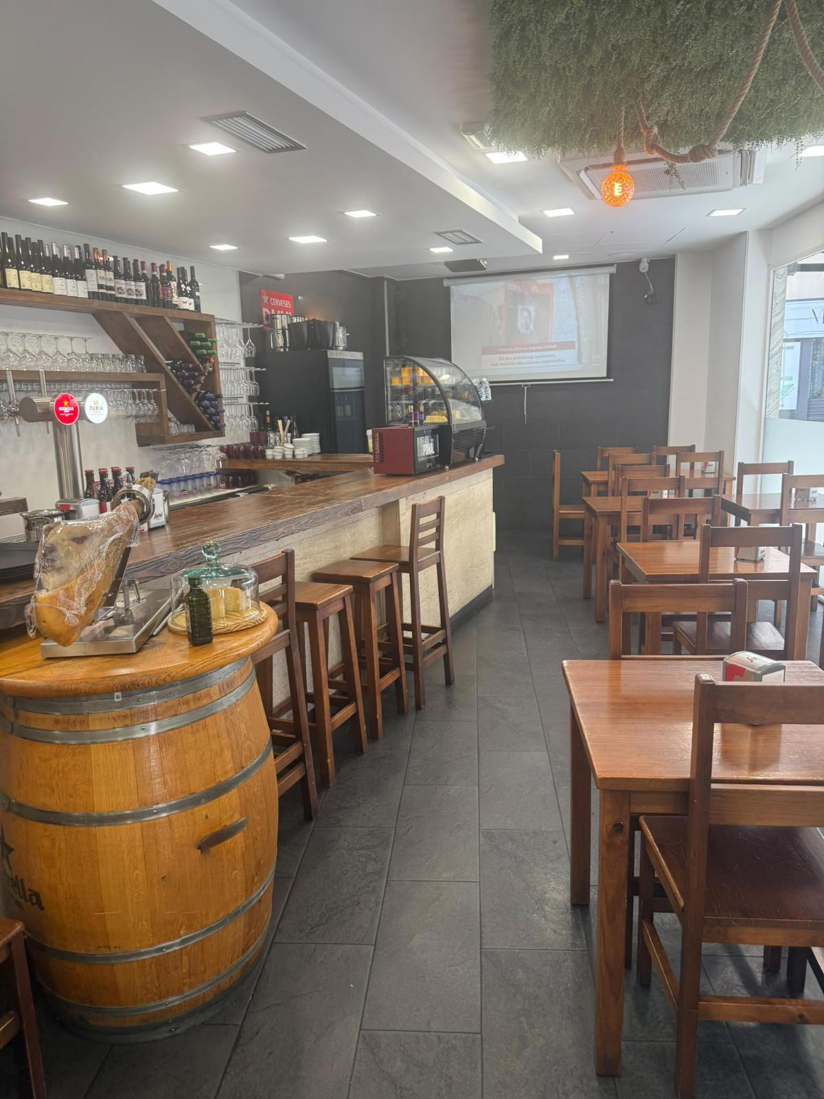 Interesting restaurant available for lease transfer in Granollers, Barcelona. - Foto 20