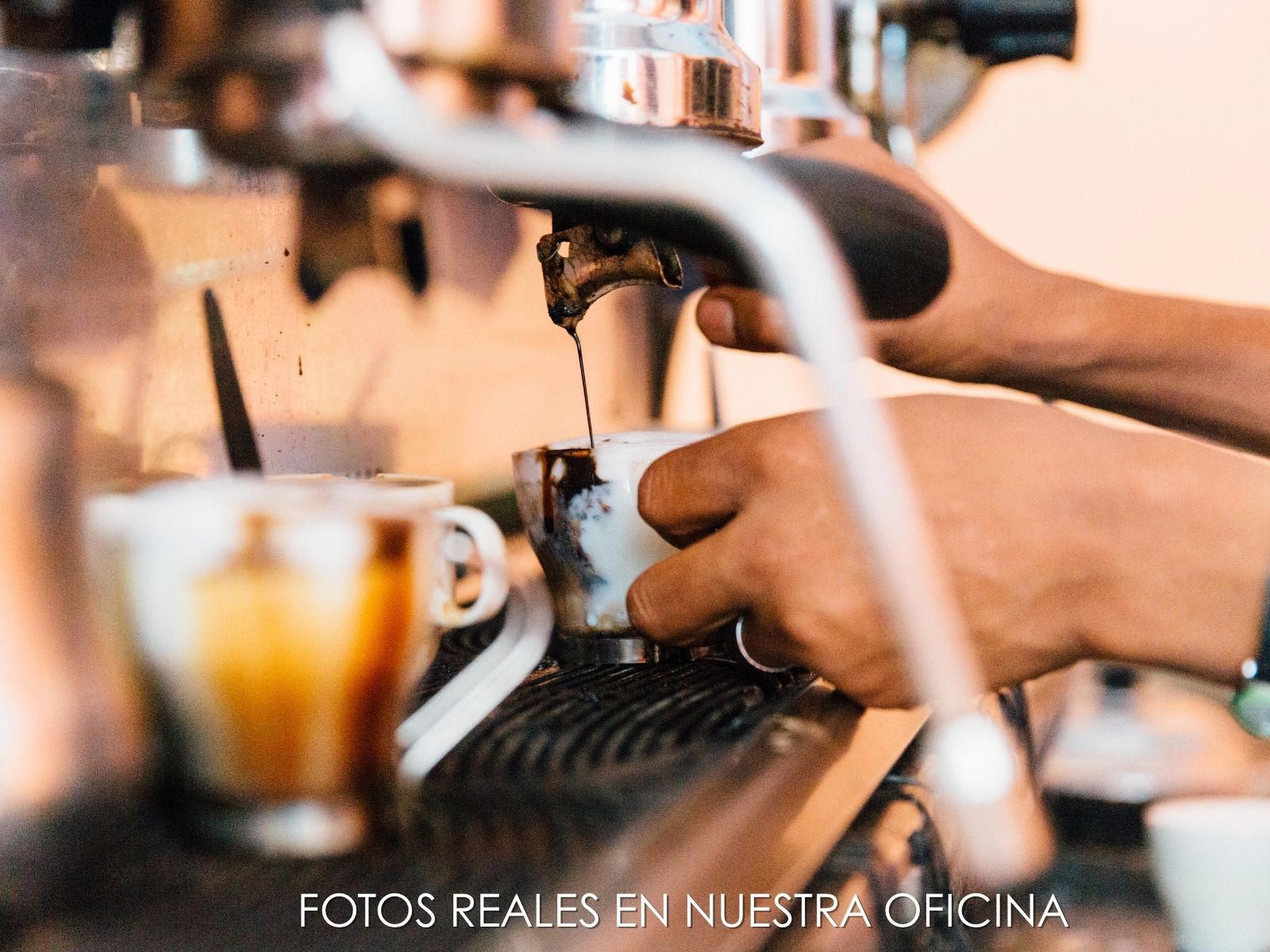Interesting restaurant available for lease transfer in Granollers, Barcelona. - Foto 9
