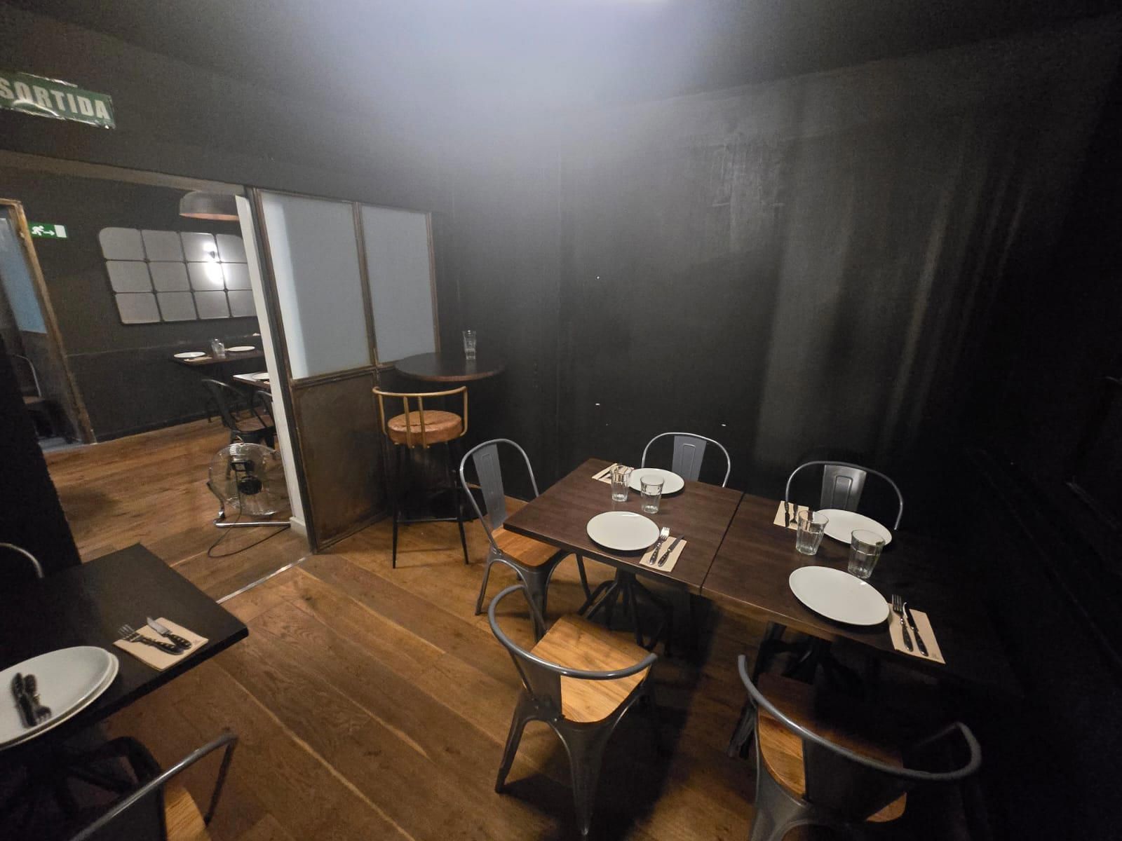 Beautiful restaurant for lease transfer with a C3-Mixed license in Eixample. - Foto 10