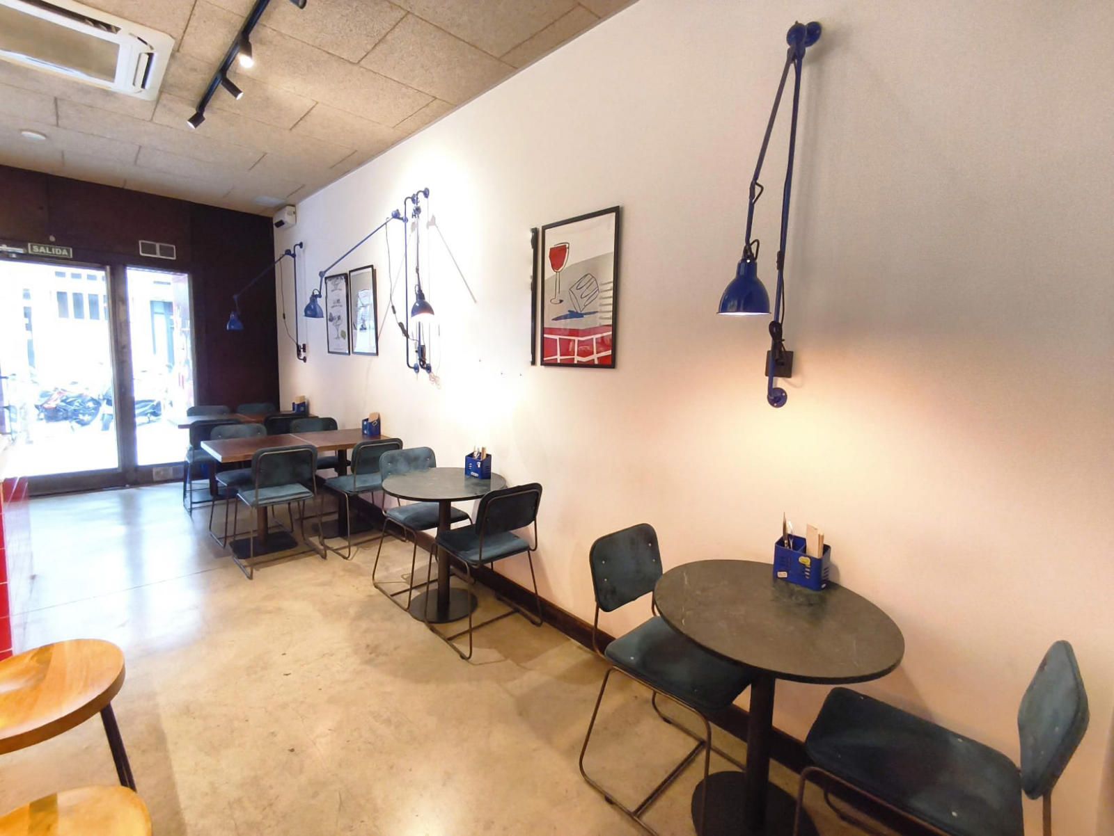 Restaurante en traspaso con Licencia C3 Mixta en Eixample, Barcelona - Foto 5