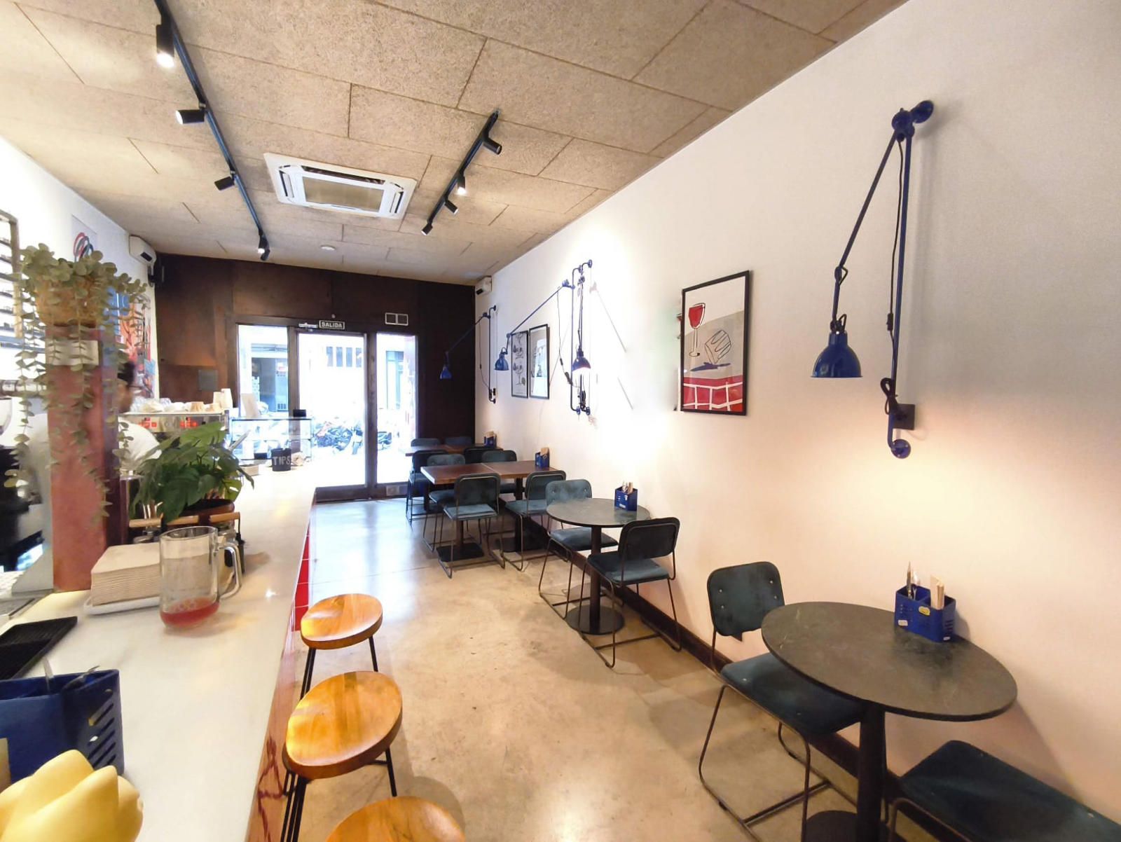 Restaurante en traspaso con Licencia C3 Mixta en Eixample, Barcelona - Foto 4
