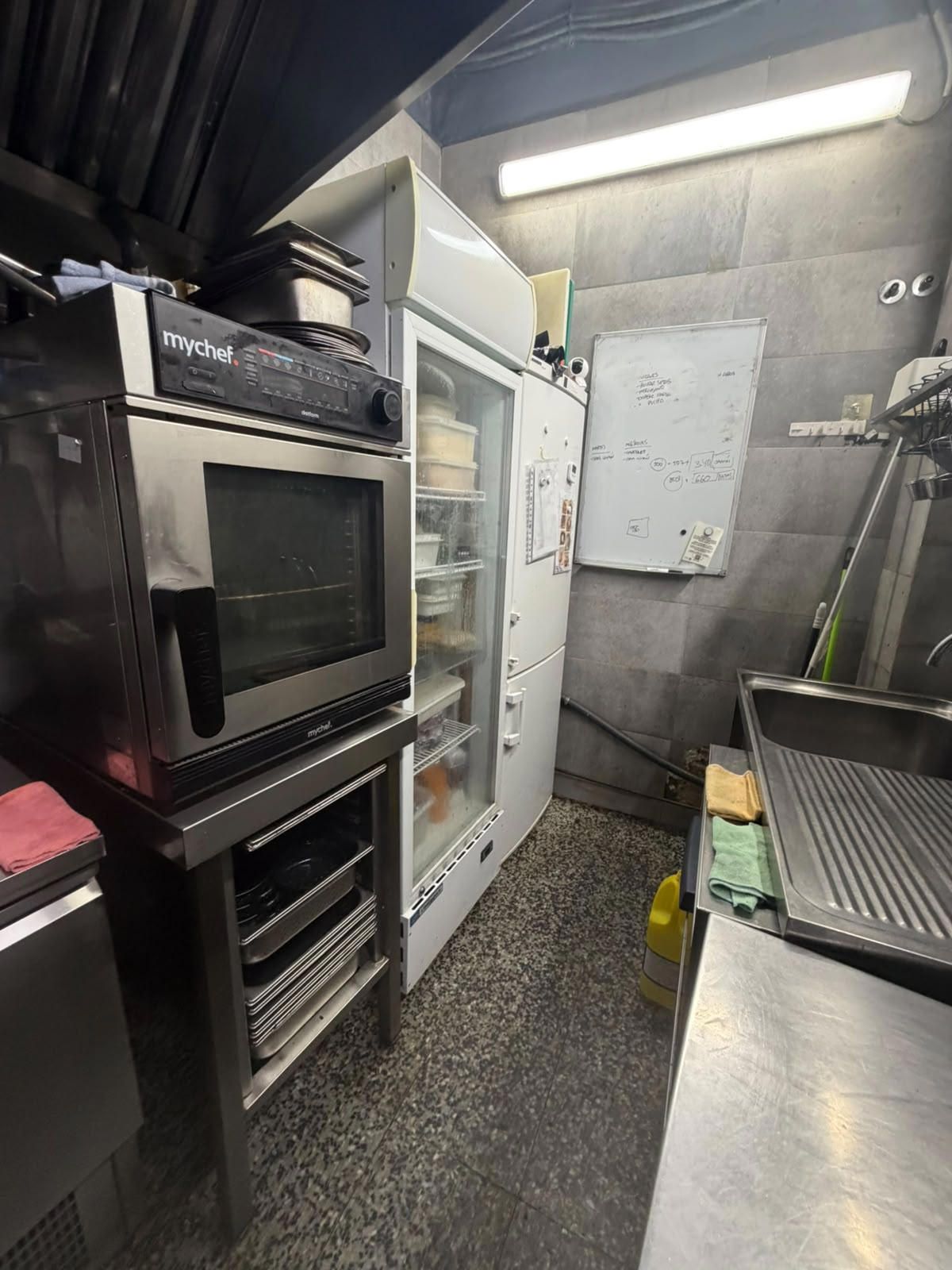 Acogedor Restaurante en traspaso con Licencia C3 Mixta en Sant Antoni. - Foto 12
