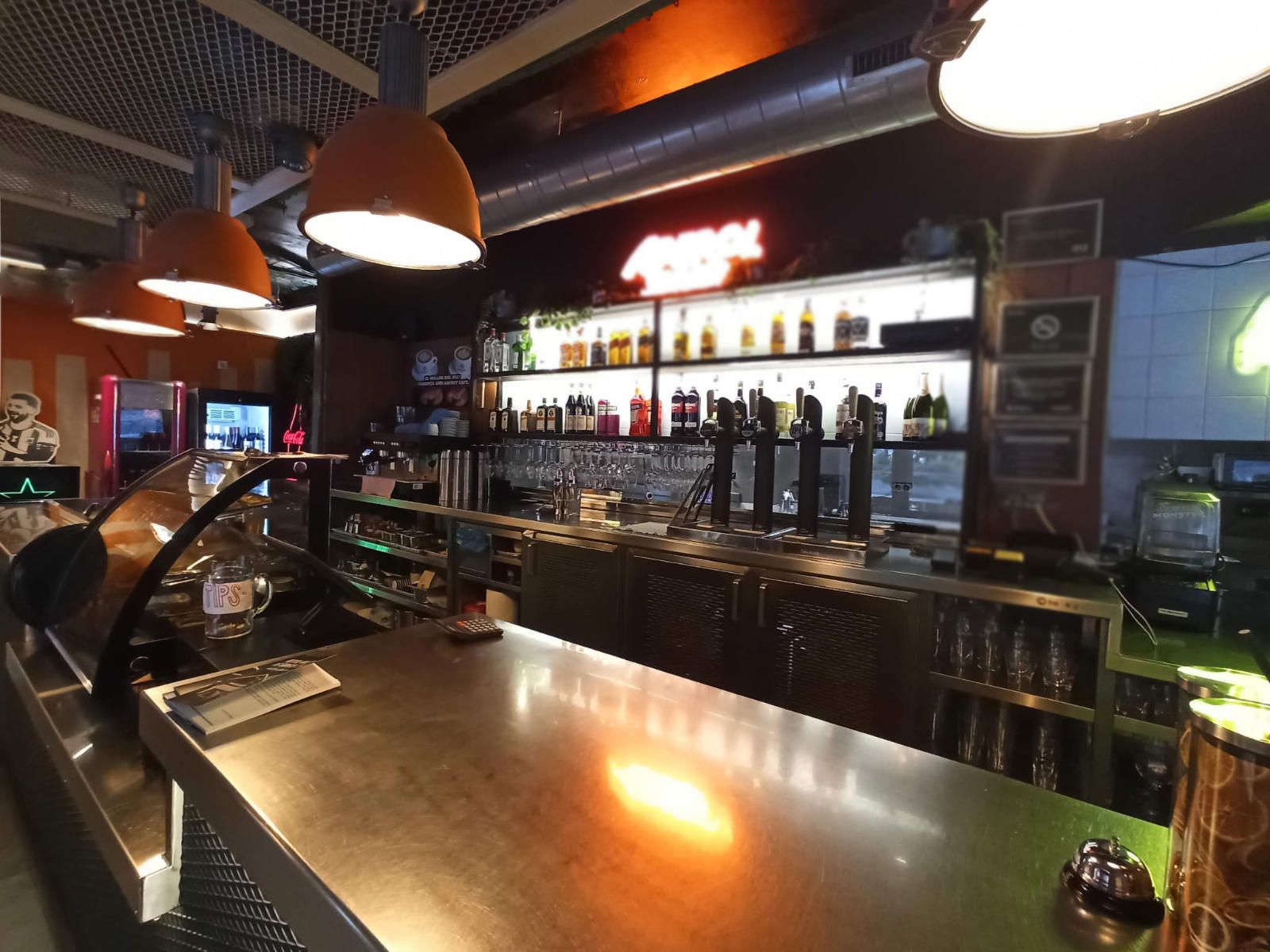 Traspaso Restaurante C3 Mixta en Les Corts – Gran Terraza y Ubicación Premium - Foto 3