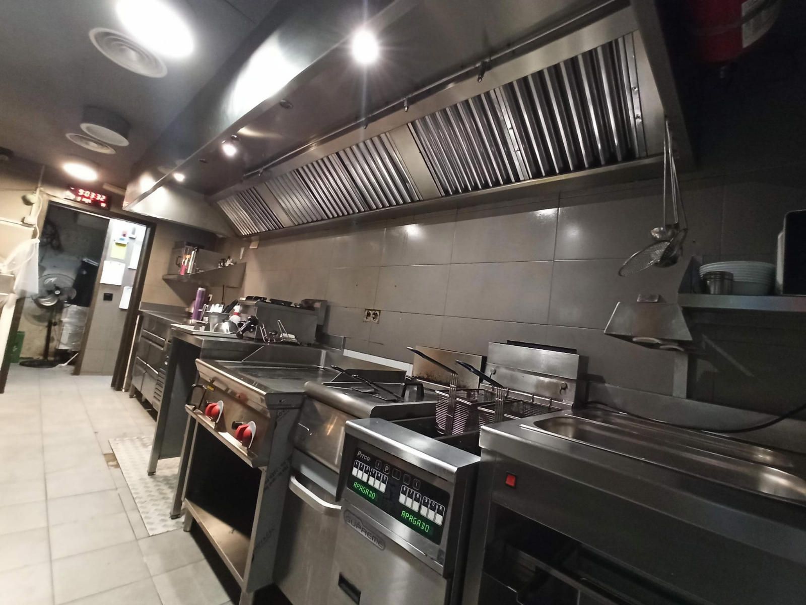 Traspaso Restaurante C3 Mixta en Les Corts – Gran Terraza y Ubicación Premium - Foto 36