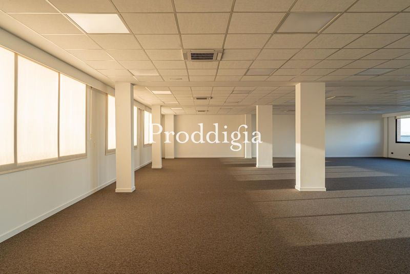 ¡Oportunidad! Amplias y bonitas oficinas en Sant Cugat