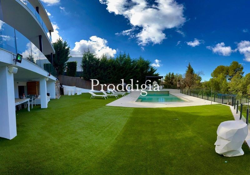 Espectacular casa de diseño en Matadepera