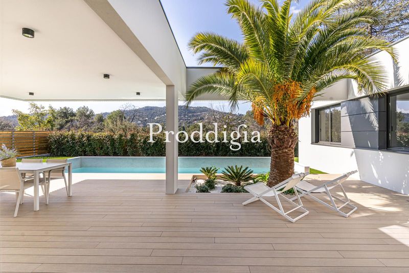 Espectacular casa de obra nueva en Matadepera