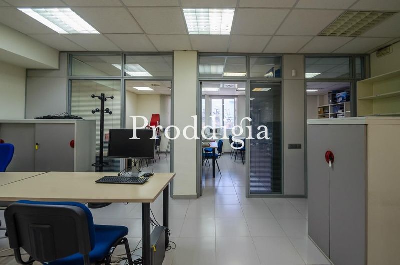 Oficinas en calle Entença de 210m2