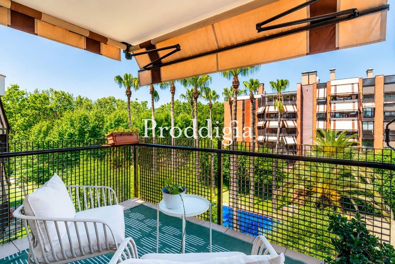 Vivienda en el Parc Central con piscina
