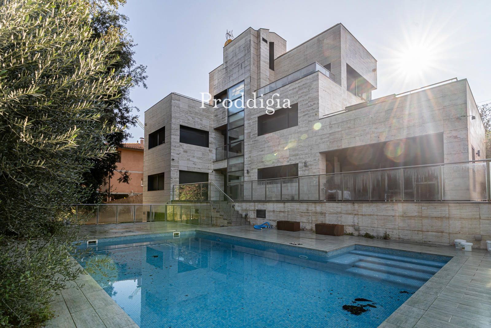 Detached villa for sale Sant Cugat del Vallès, Barcelona. Ref: 16112. Proddigia