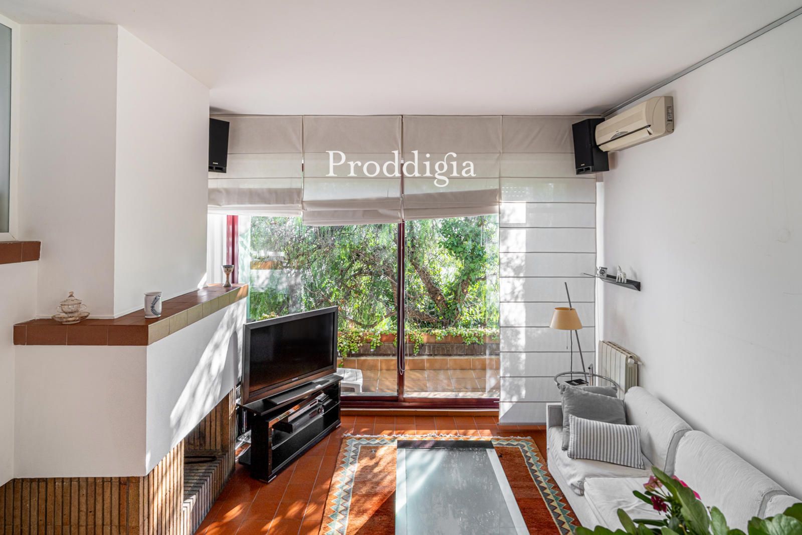 Townhouse for sale Barcelona. Ref: 16120. Proddigia