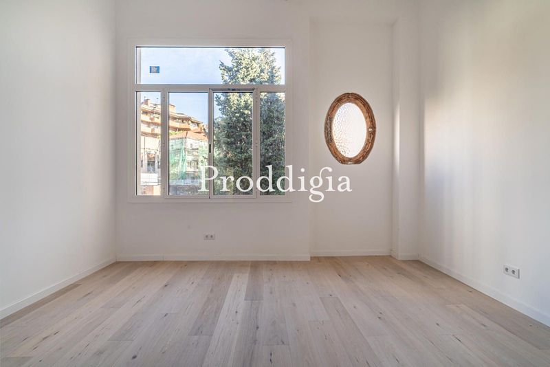 Ático dúplex con terraza y piscina en Sant Gervasi