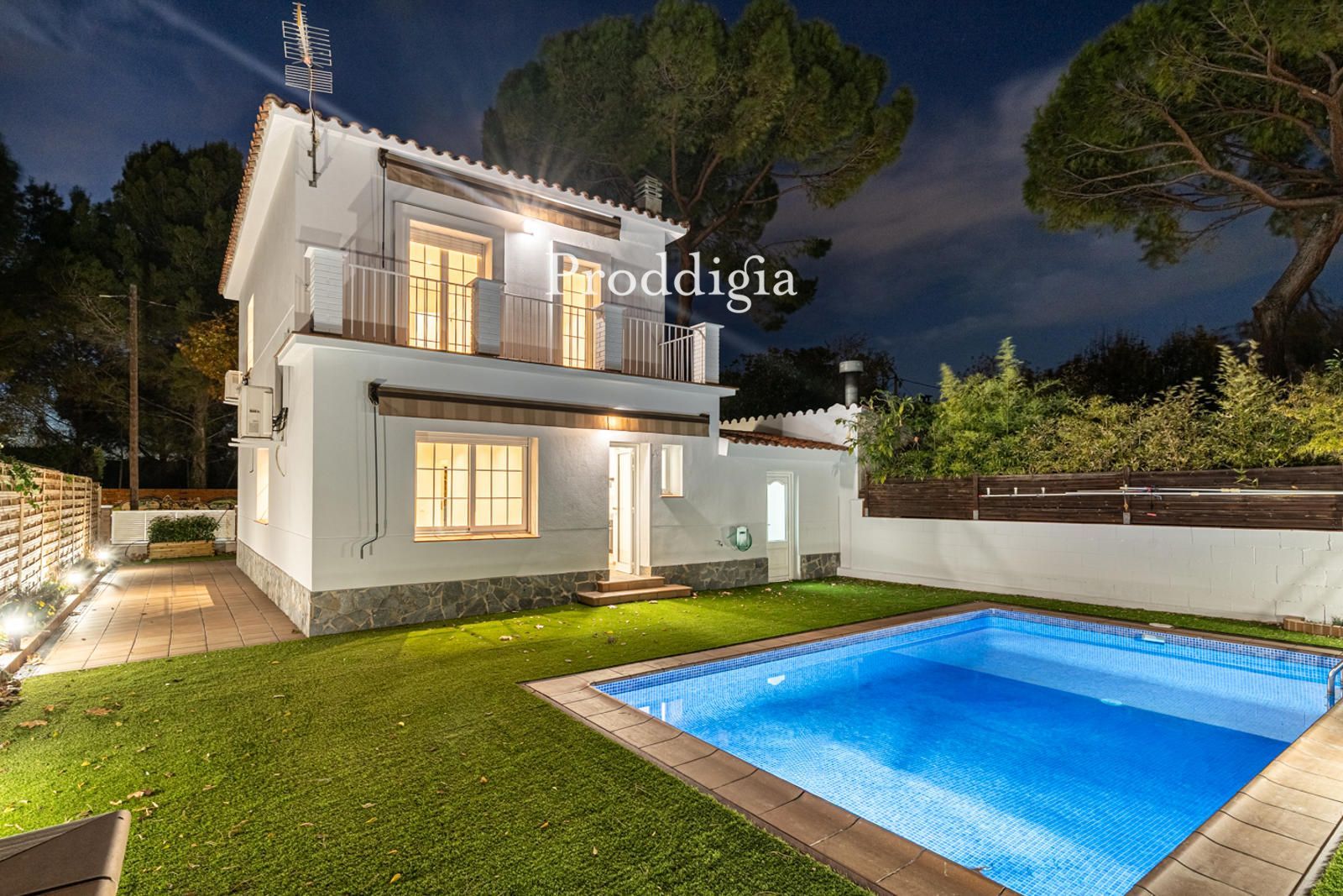 Detached villa for rent Sant Cugat del Vallès, Barcelona. Ref: 16161. Proddigia