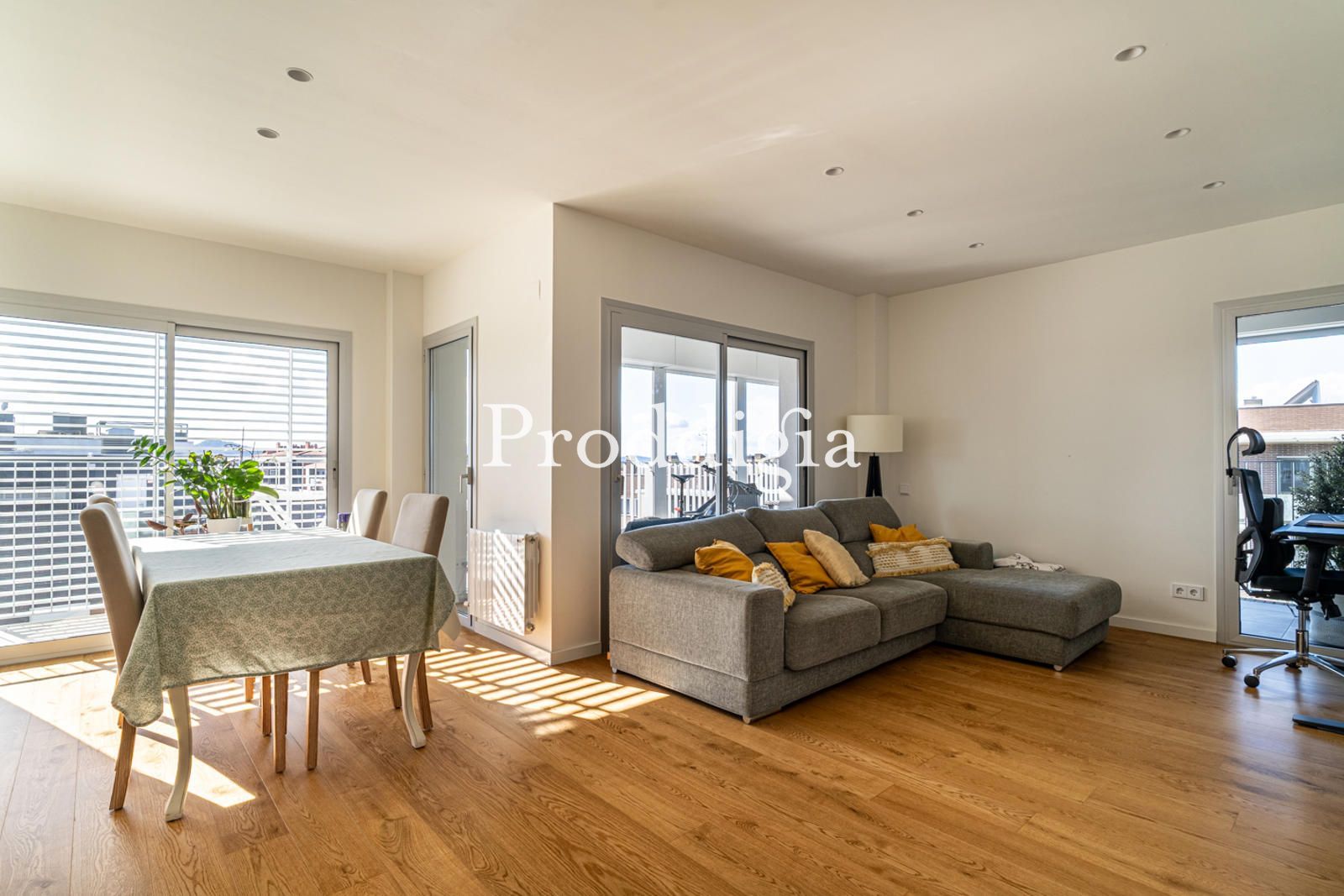 Ático en venta Sant Cugat del Vallès, Barcelona. Ref: 16212. Proddigia