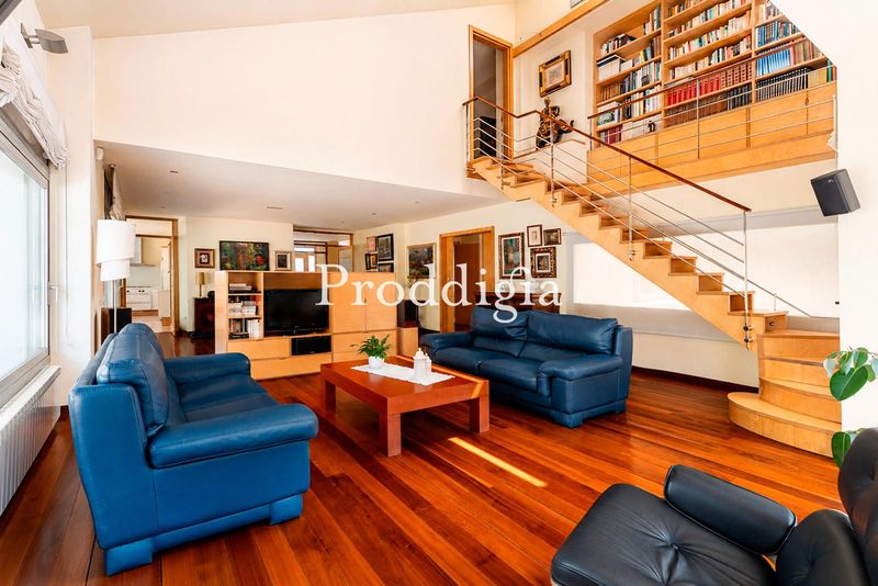 Espectacular casa en Arxius con vistas y ascensor de 5 habitaciones 4 wc
