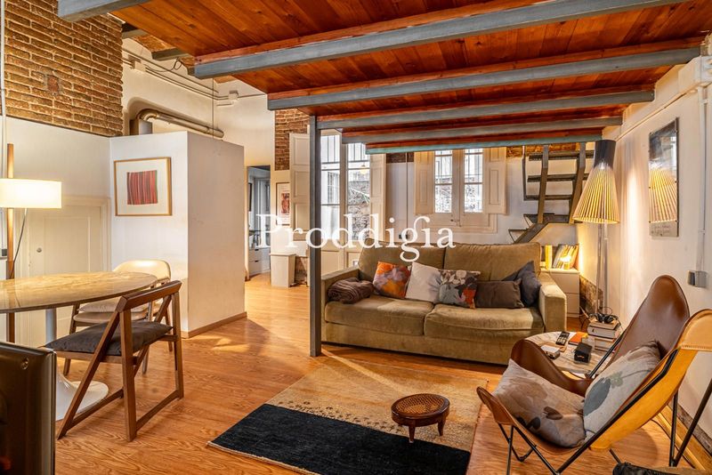 IMPRESIONANTE LOFT EN EL DISTRITO DE GRACIA