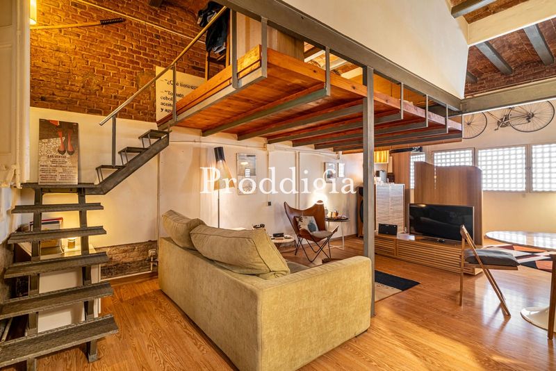 IMPRESIONANTE LOFT EN EL DISTRITO DE GRACIA