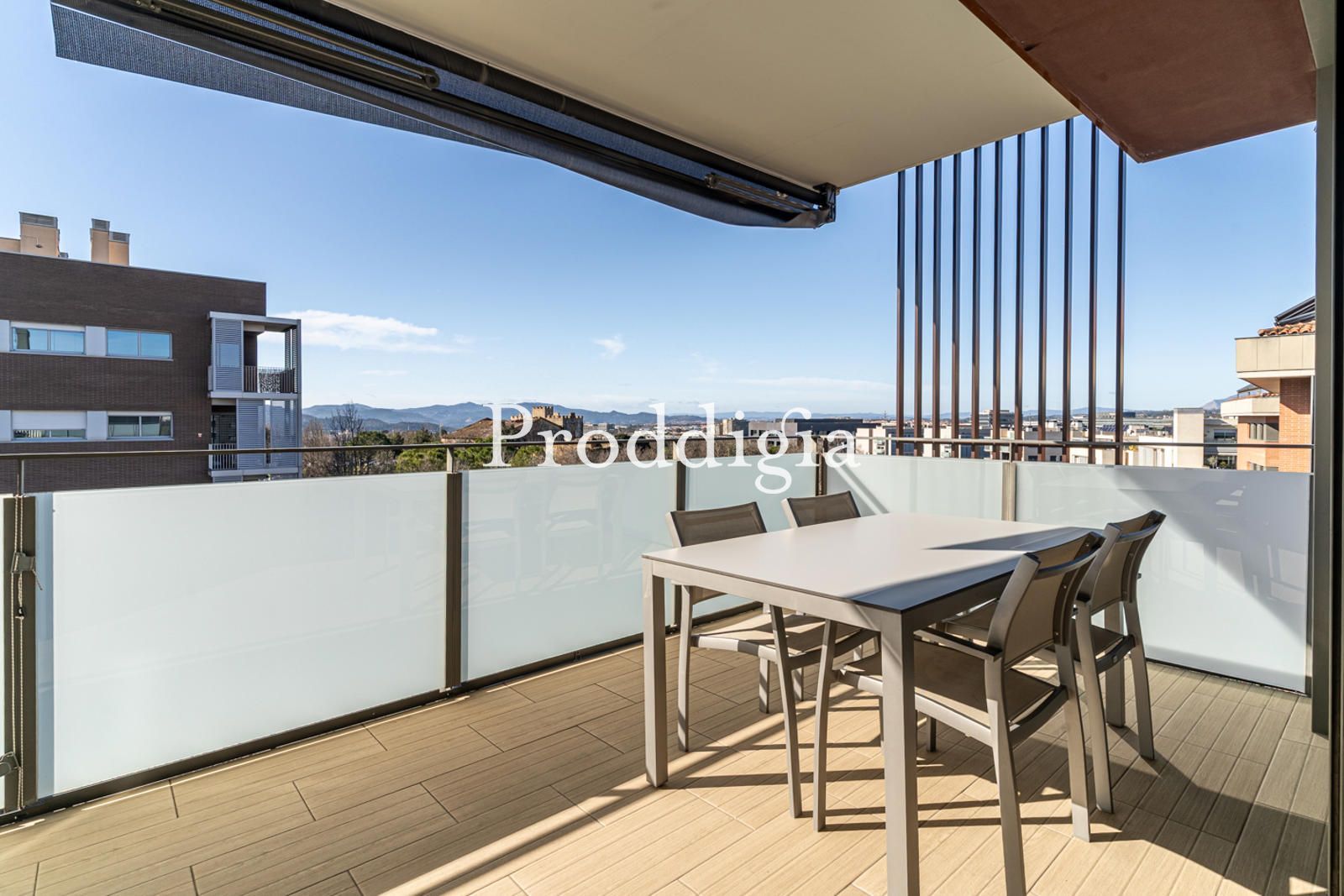 Penthouse for rent Sant Cugat del Vallès, Barcelona. Ref: 16263. Proddigia