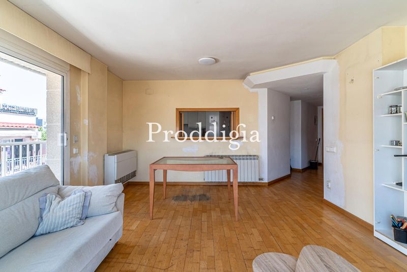 Ático esquinero de 2 habitaciones dobles con 2 baños en Torreblanca