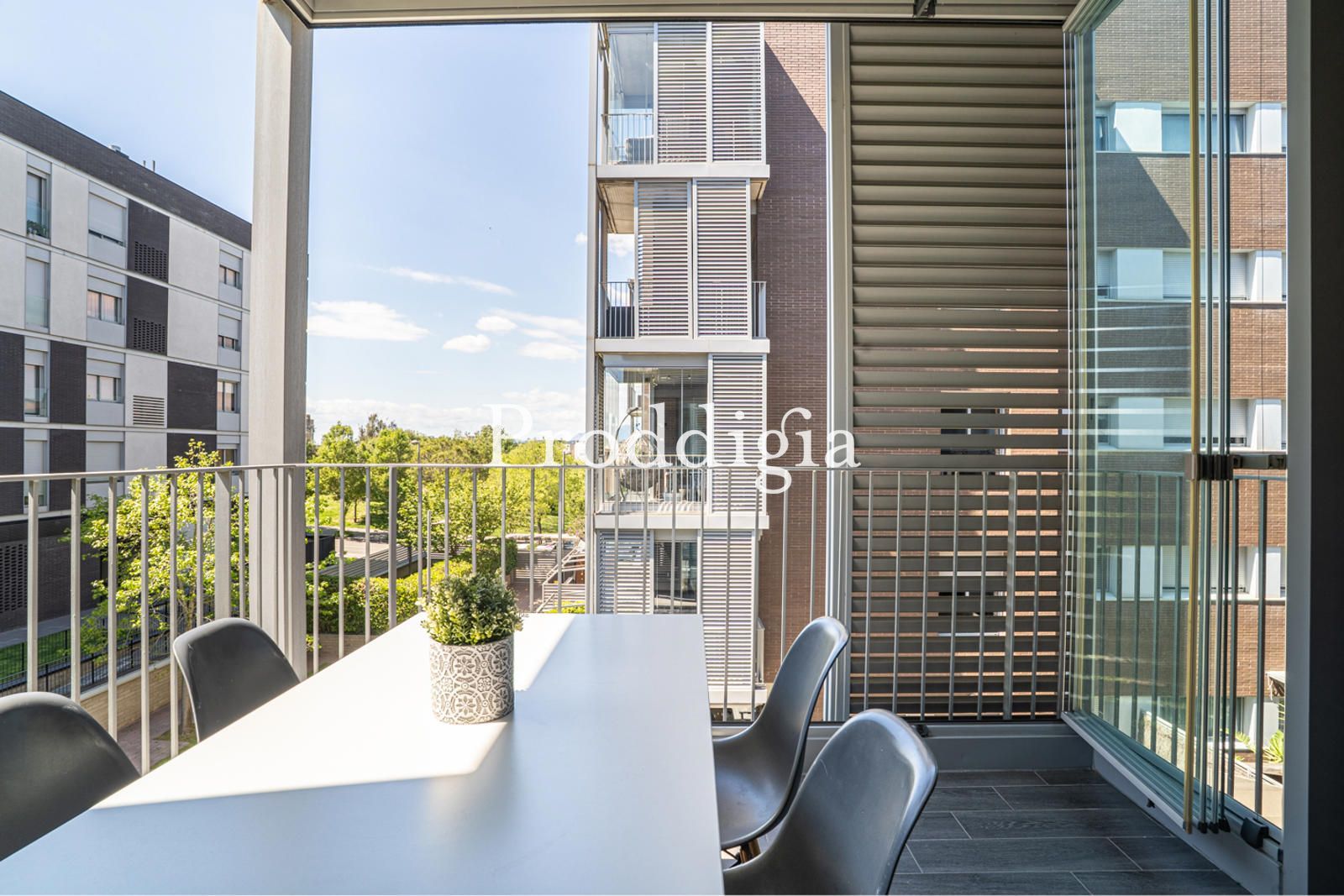 Fantástico piso en Volpelleres de 3 habitaciones más sala polivalente y 2 baños