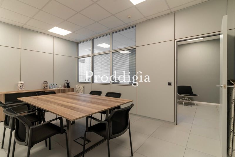 Preciosa oficina en venta y alquiler en Sant Cugat