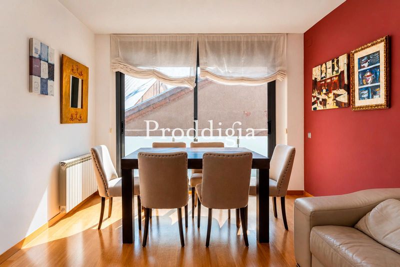 Preciosos ático dúplex de 4 habitaciones y dos plazas de garaje