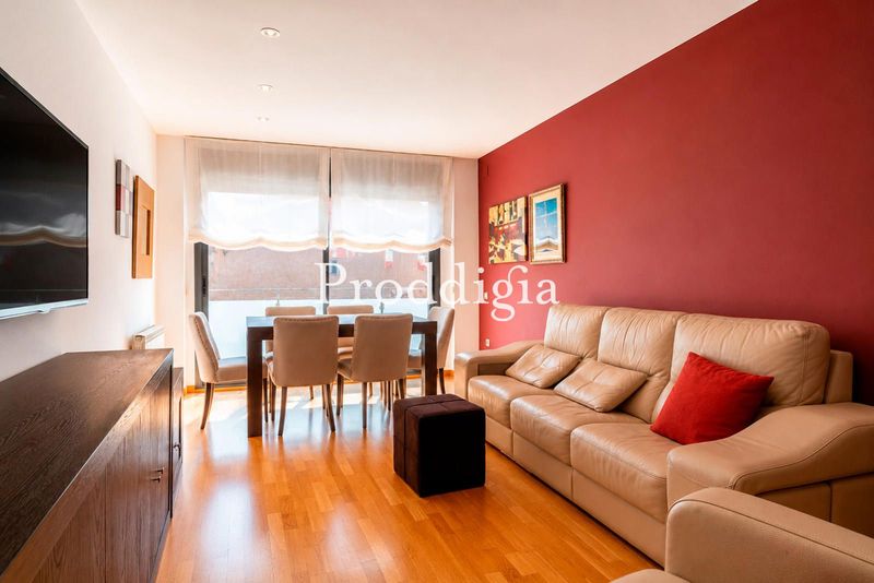 Preciosos ático dúplex de 4 habitaciones y dos plazas de garaje
