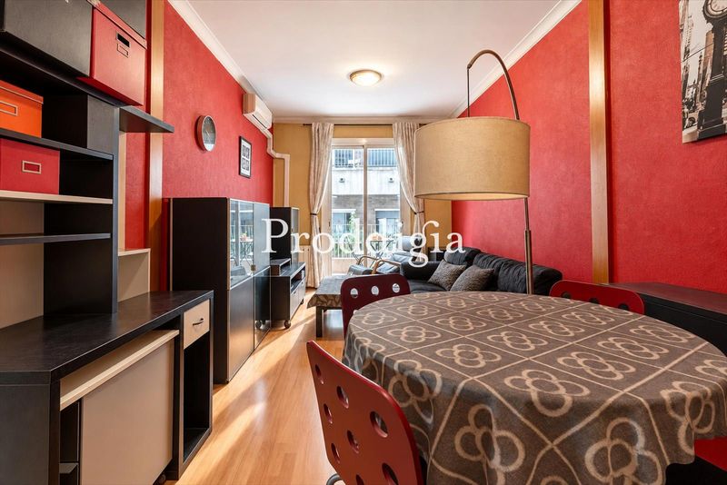 PISO EN EXCLUSIVA EN CALLE DR. RIZAL