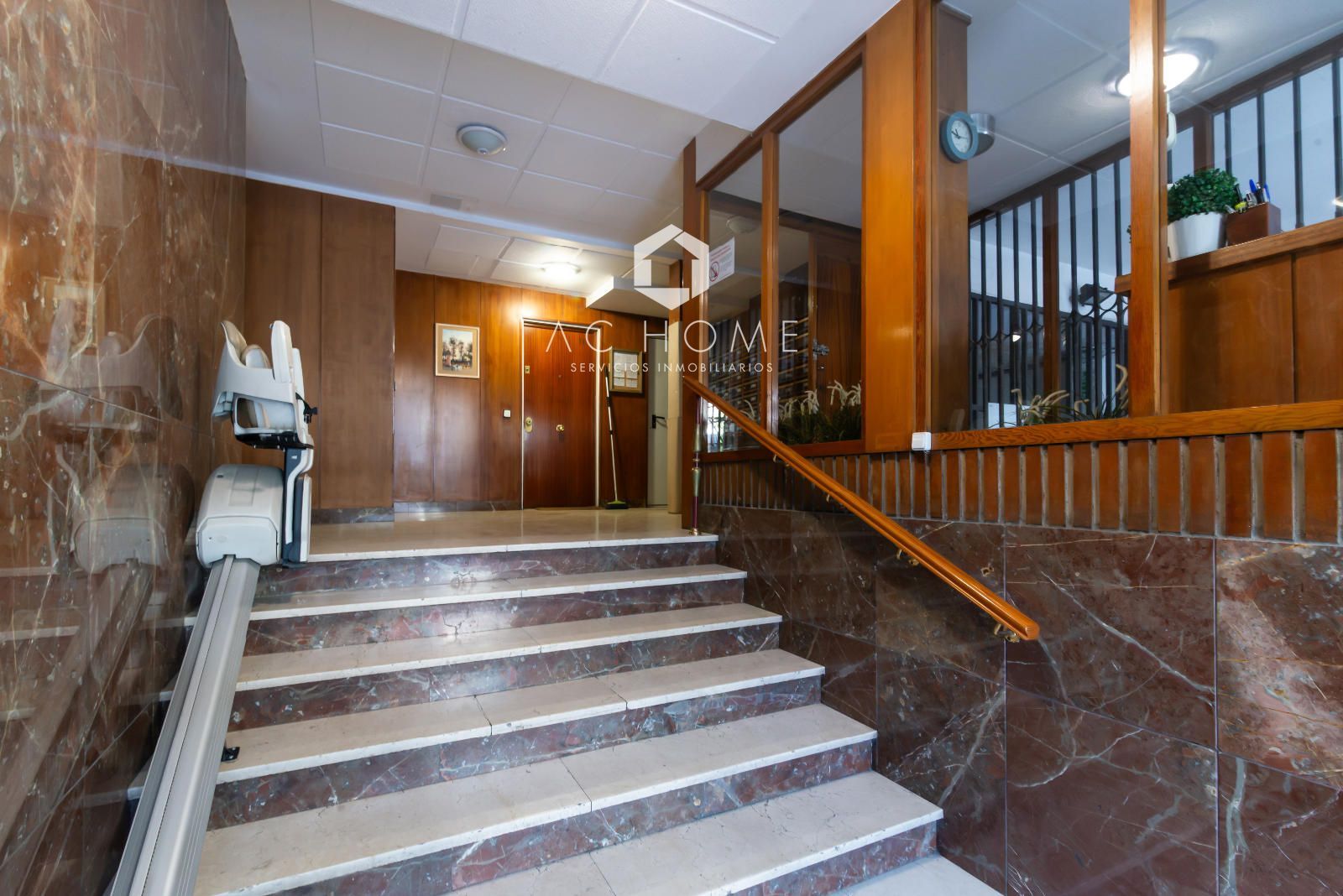 Acceso Portal - Piso en venta en Madrid (Chamartín )